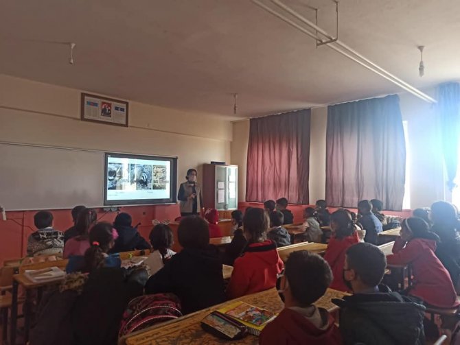 Van’da Öğrencilere Yönelik “Biyolojik Çeşitlilik’’ Eğitimleri