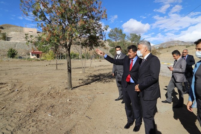 Vali Makas Ve Başkan Aksun Çalışmaları İnceledi