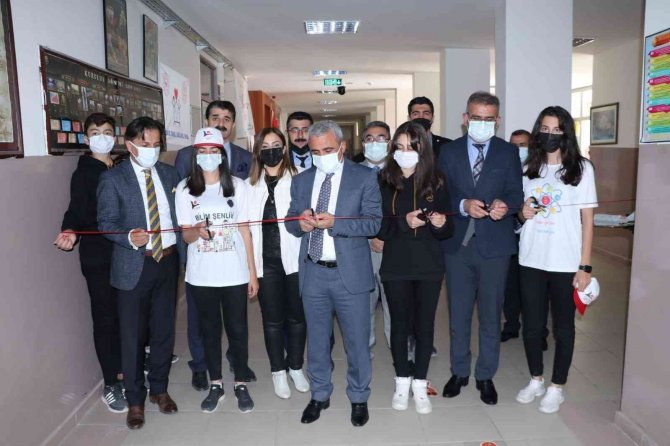 Hakkari’de ‘Bilim Fuarı’ Heyecanı