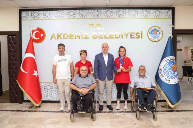 Başkan Gültak’tan Milli Sporcu Miray Ulaş’a Destek Sözü