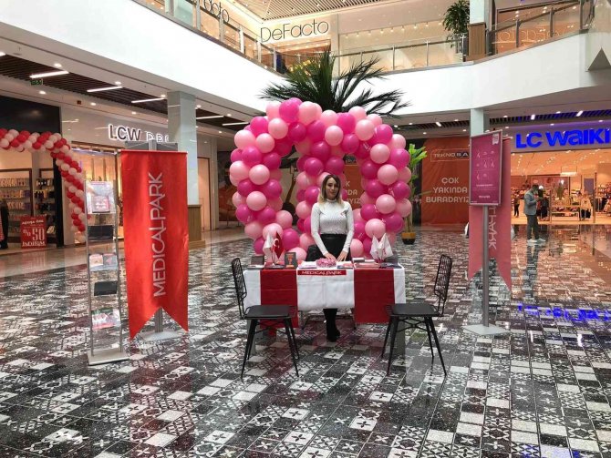 Medical Park Elazığ Hastanesinden ‘Meme Kanseri’ Bilinçlendirme Standı