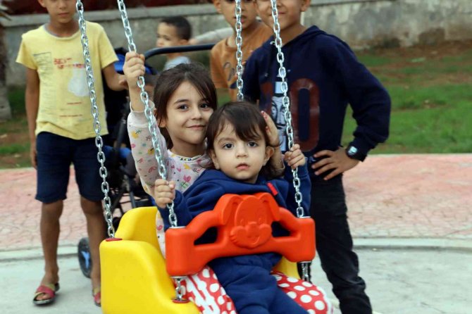 Akdeniz’de Parklar Yenileniyor