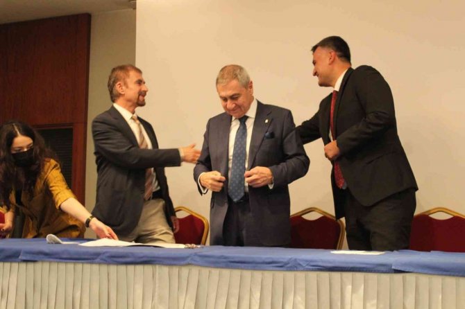 Milyon Dolarlık İlacın Üretimi İçin Üç Kurum Bir Araya Geldi