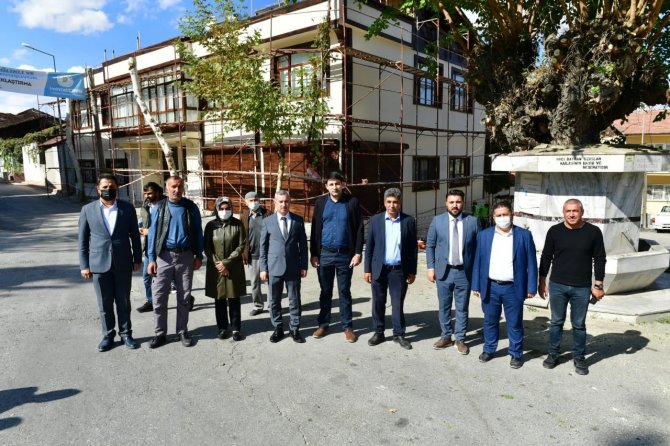 Başkan Çınar, Sokak Sağlıklaştırma Çalışmalarını İnceledi
