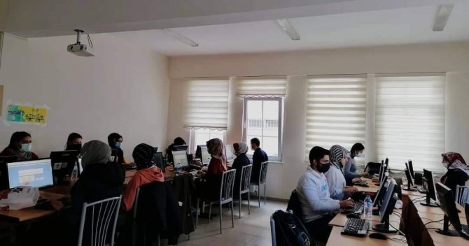 Şuhutta F Klavye Kursu Başladı