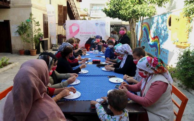 Akdeniz Belediyesinden Meme Kanseri Farkındalık Etkinliği