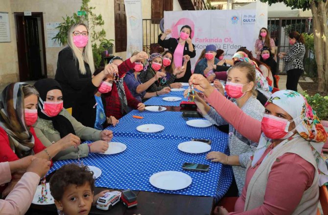 Akdeniz Belediyesinden Meme Kanseri Farkındalık Etkinliği