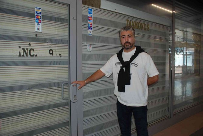 “O Gemi Bir Gün Gelecek”