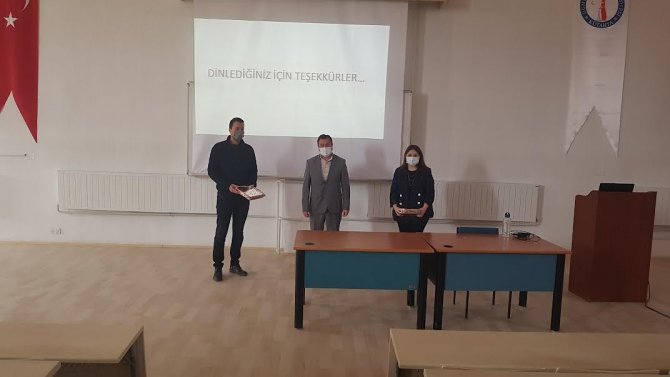 Anadolu Lisesi’nde “Üniversitede Bir Ders” Projesi