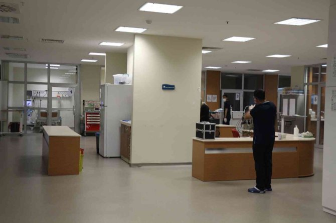 Tatvan’da Aşı Çalışmaları Yoğun Bakımdaki Hasta Sayısını Düşürdü