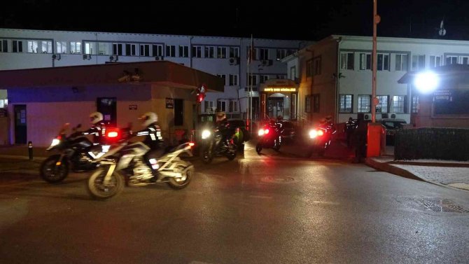 Bursa’da 300 Polis İle Geniş Çaplı Asayiş Uygulaması Yapıldı