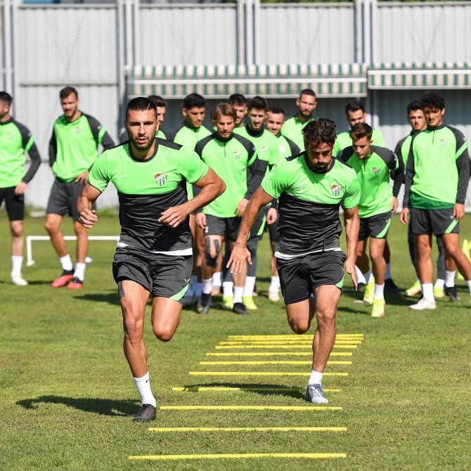 Bursaspor’da Balıkesirspor Maçının Taktik Antrenmanı Yapıldı
