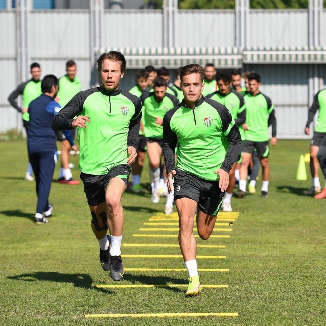 Bursaspor’da Balıkesirspor Maçının Taktik Antrenmanı Yapıldı