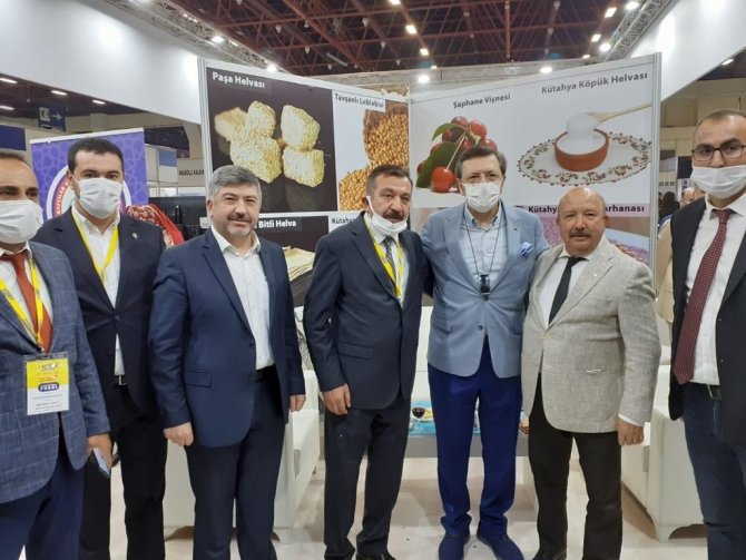 Gediz’in Yöresel Ürünleri Antalya’da Tanıtıldı