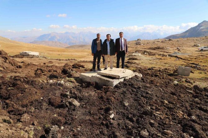 Vali Yardımcısı Kasimoğlu 3 Bin 500 Rakımda