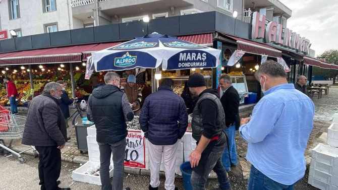 Hamsi Tezgahları Şenlendirdi, Fiyat 10 Liraya Kadar Düştü