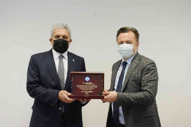 Esogü Myo’da Yeni Akademik Yılın İlk Dersini Başkan Küpeli Verdi