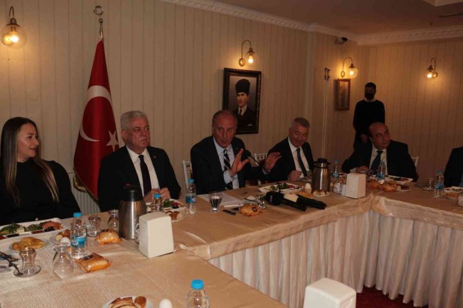 Muharrem İ̇nce’den İlginç Parti Birleştirme Teklifi: “İ̇ttifak Yerine Partileri Birleştirin İki Ayrı Yerde Fatura Ödemeyin”