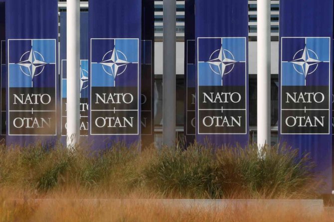 Milli Savunma Bakanı Akar Nato Karargahı’nda