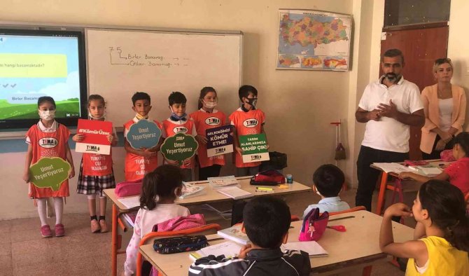 Şanlıurfa’da Minikler Akranlarına Doğayı Anlatıyor