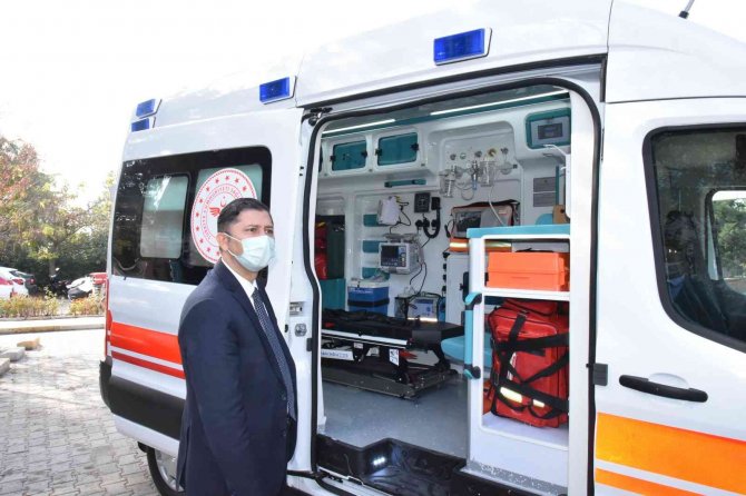 Sındırgı 112 Acil Sağlık İ̇stasyonuna Yeni Ambulans