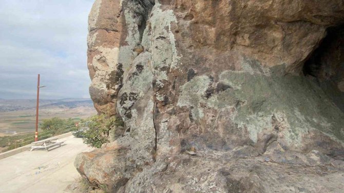 Kaş Yapalım Derken Göz Çıkardılar