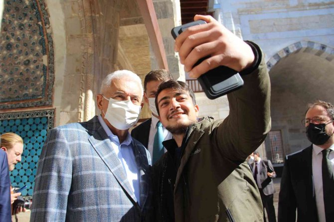 Binali Yıldırım Sivas’ta