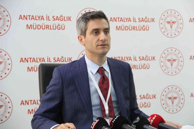 Antalya’da 1’inci Doz Aşılama Oranı Yüzde 90, İkinci Doz Yüzde 75’in Üzerinde