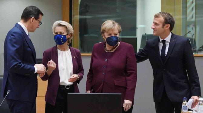 Ab Liderler Zirvesi’nde Merkel’e Veda