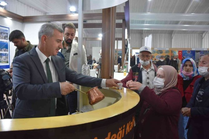 Başkan Çınar, 4.malatya Tanıtım Günlerine Katıldı
