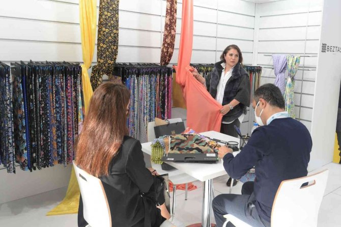 Bursa Textile Show’da 3 Günde 8 Bin İş Görüşmesi Yapıldı