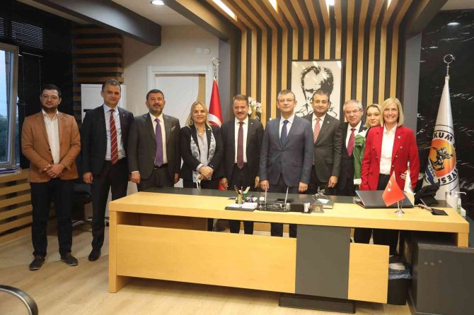 Chp Heyeti Atakum’da Gündemi Değerlendirdi