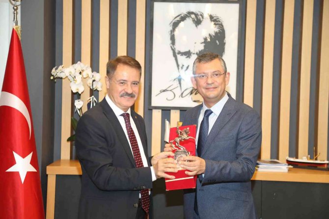 Chp Heyeti Atakum’da Gündemi Değerlendirdi