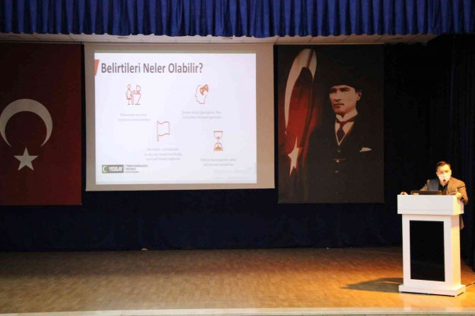 Bağımlılıkla Mücadele Eğitimi Verildi