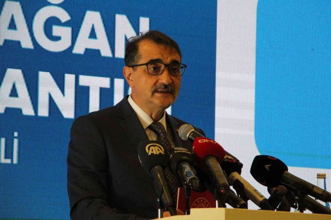 Bakan Dönmez: “Yerli Ve Yenilenebilir Enerjiye Dayalı Kurulu Gücümüz Yüzde 65 Seviyelerinde”