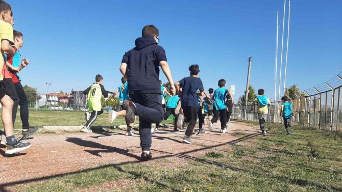 Gediz’de Cumhuriyet Koşusu