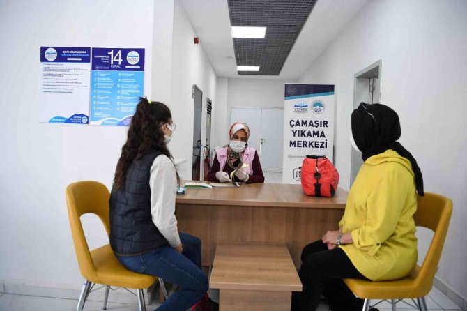 Öğrenci Dostu Kayseri Büyükşehir’den Çamaşır Yıkama Hizmeti