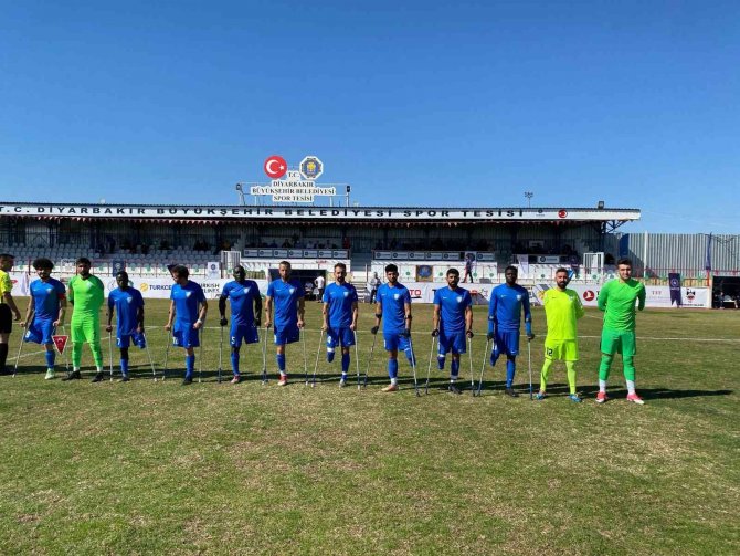 Şahinbey Ampute Futbol Takımı Kupaya Yürüyor