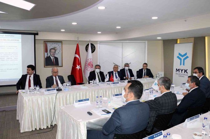 Subü Rektörü Sarıbıyık, Yeniden Yök Temsilcisi