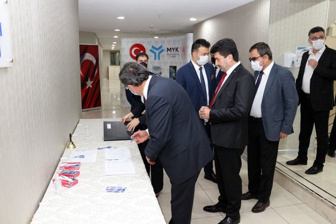 Subü Rektörü Sarıbıyık, Yeniden Yök Temsilcisi