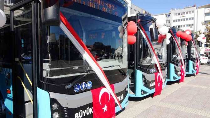 Samsun’da Ulaşım Filosuna 30 Yeni Otobüs