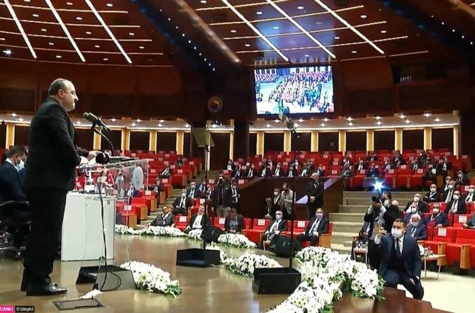 Bakan Varank: “Organize Sanayi Bölgeleri Birer Ticarethane Değildir”