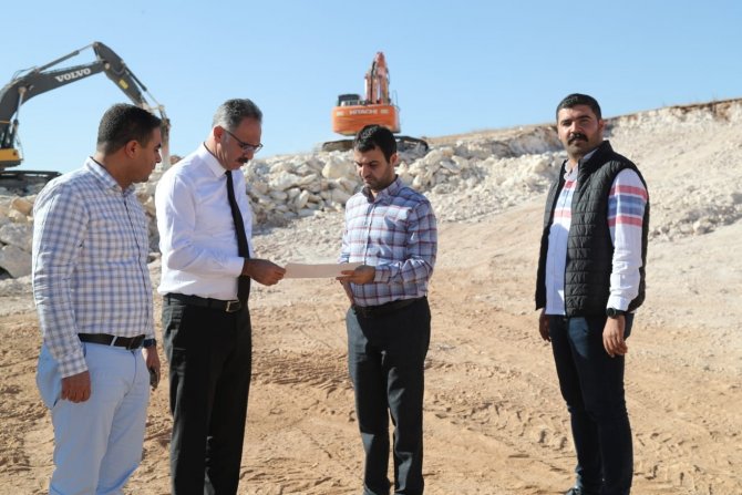 Şanlıurfa’da İşsiz Gençler İçin Ayakkabı Fabrikası Kuruluyor