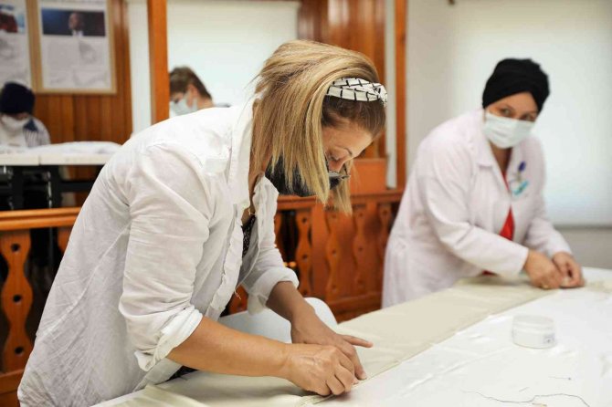 Geleneksel El Nakışları Şehitkamil’de Yaşatılıyor