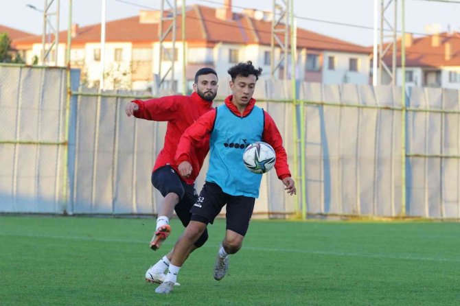 Boluspor, Menemenspor Hazırlıklarını Tamamladı