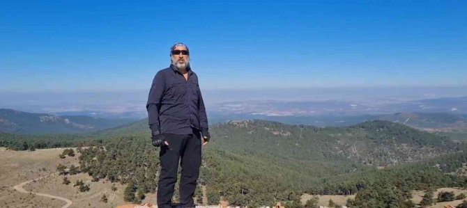 Türkiye’nin Tek Solo Alpinisti Türkmen Dağı’nın Zirvesine Çıktı