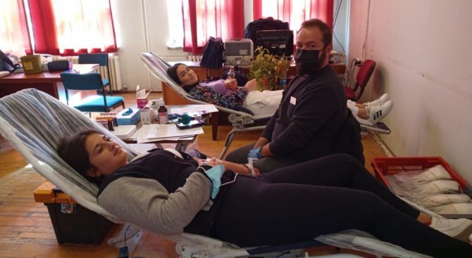 Altıntaş Myo’da Kan Bağışı Kampanyası