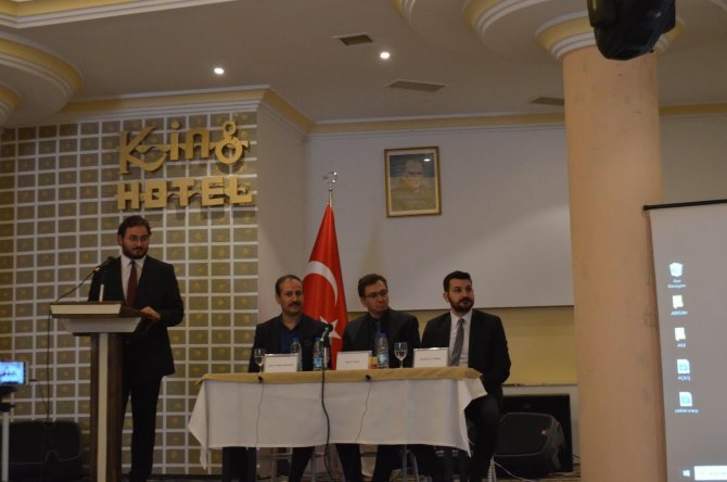 Azerbaycan-i̇ran Gerginliği Panelde Masaya Yatırıldı