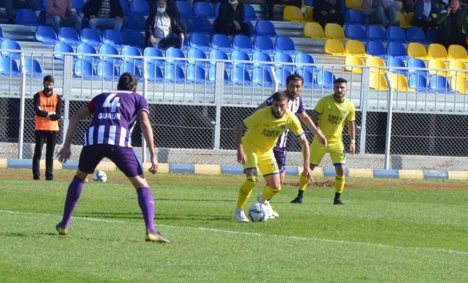Tff 3. Lig: Fatsa Belediyespor: 0 - Artvin Hopaspor: 0