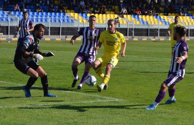 Tff 3. Lig: Fatsa Belediyespor: 0 - Artvin Hopaspor: 0